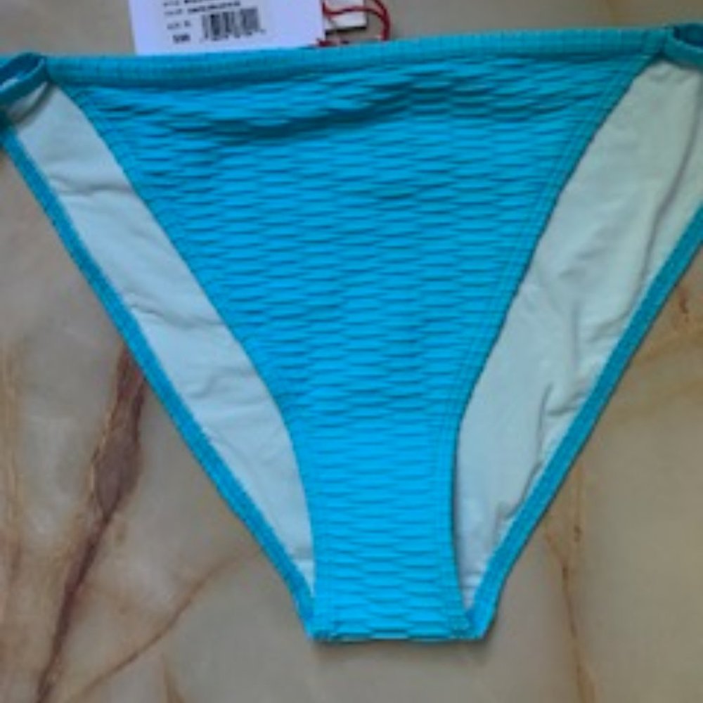 THE LULU RIBBED BOTTOM